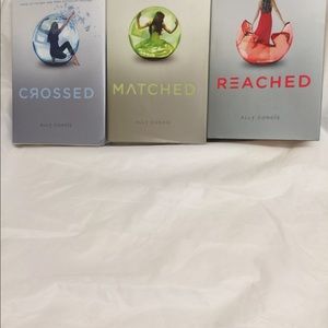 Ally Condie MATCH hardcover Trilogy books